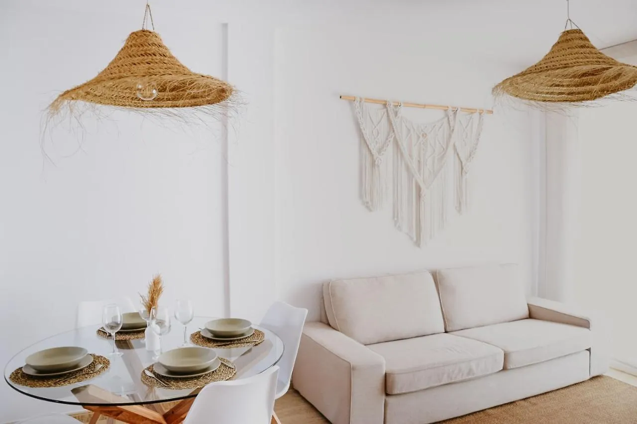 Casa Mahalo - Modern Apartment With Pool, Minutes From Spectacular Beaches location
